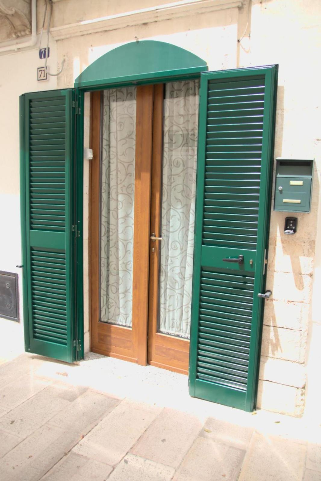 Conte Ugolino 71 Vila Martina Franca Exterior foto